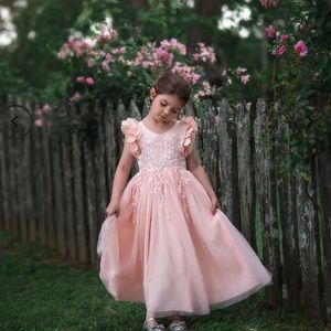 Trish Scully size 8 dress gown peach pink